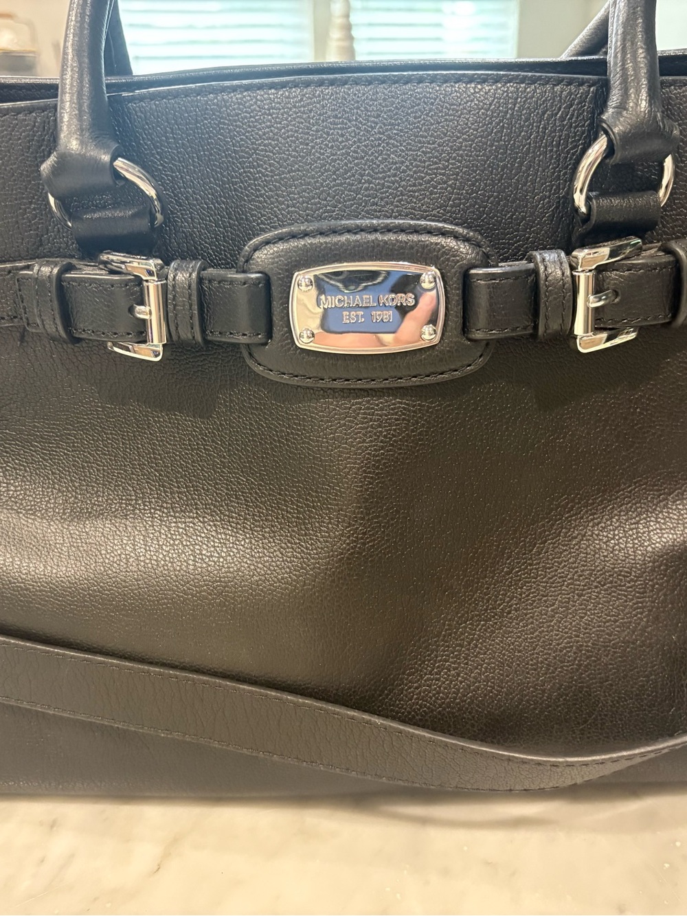 Michael Kors Hamilton Large Satchel Black Pebbled Leather Silver Chain Tote Bag - Picture 2 of 9